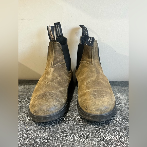 Blundstone Other - Blundstone Rustic Brown Leather Boots